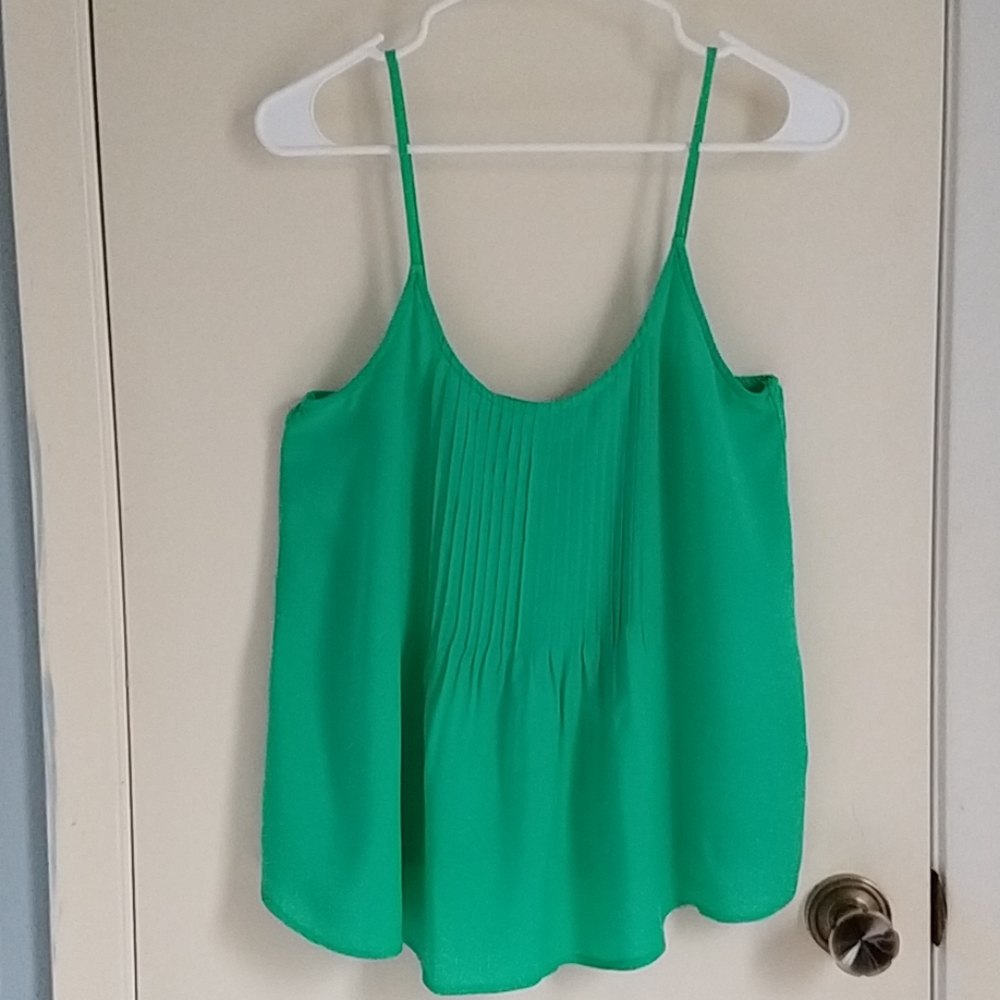 Old Navy top